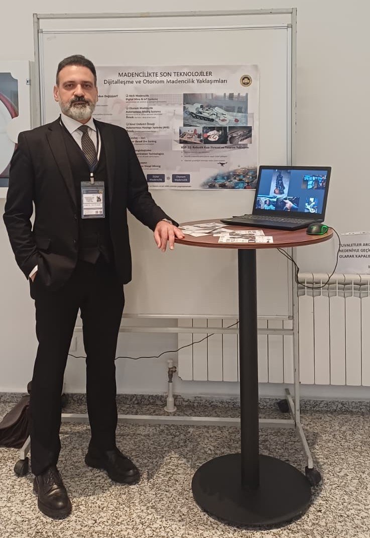 MSTG'26 — Presentation Stand